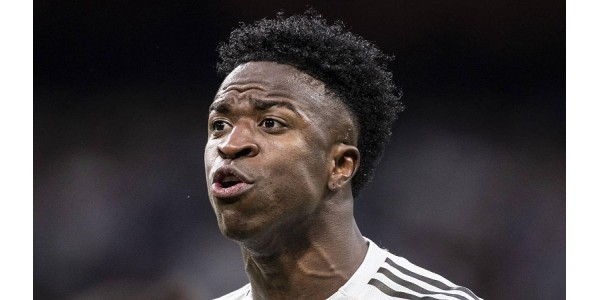 Vinícius Júnior wurde vom Trainer ausgewechselt Vinícius Júnior wurde vom Trainer ausgewechselt